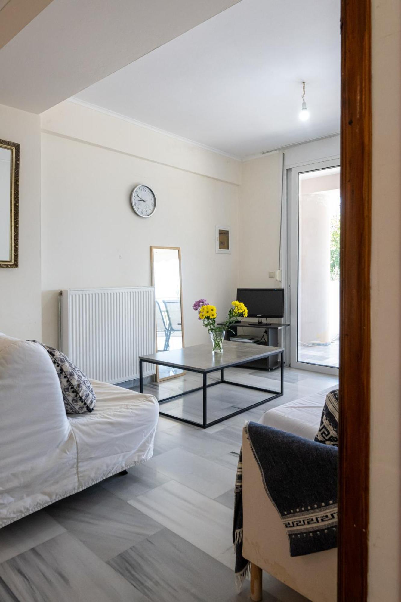 Koukis Apartment *